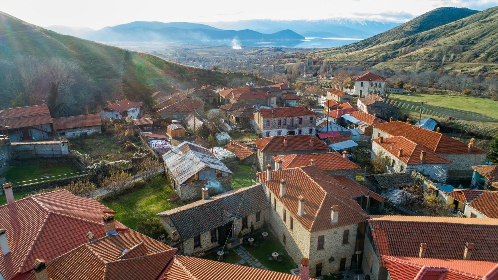 Agios Germanos Hotell Eksteriør bilde